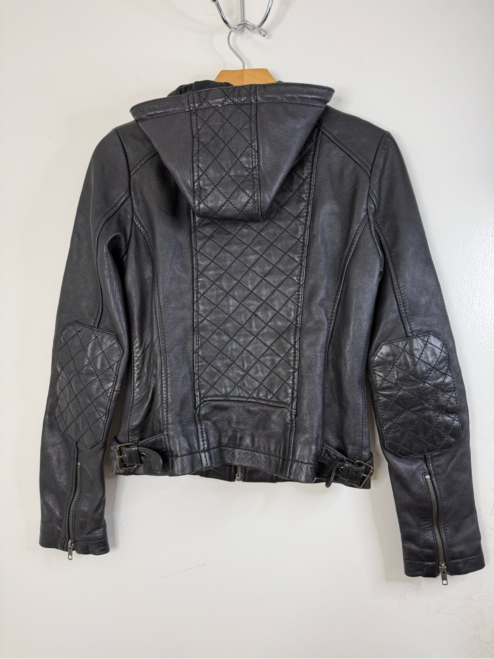 7th Ave. Black genuine leather, quilted, patch elbows, hooded Moto jacket. XS - Picture 3 of 10
